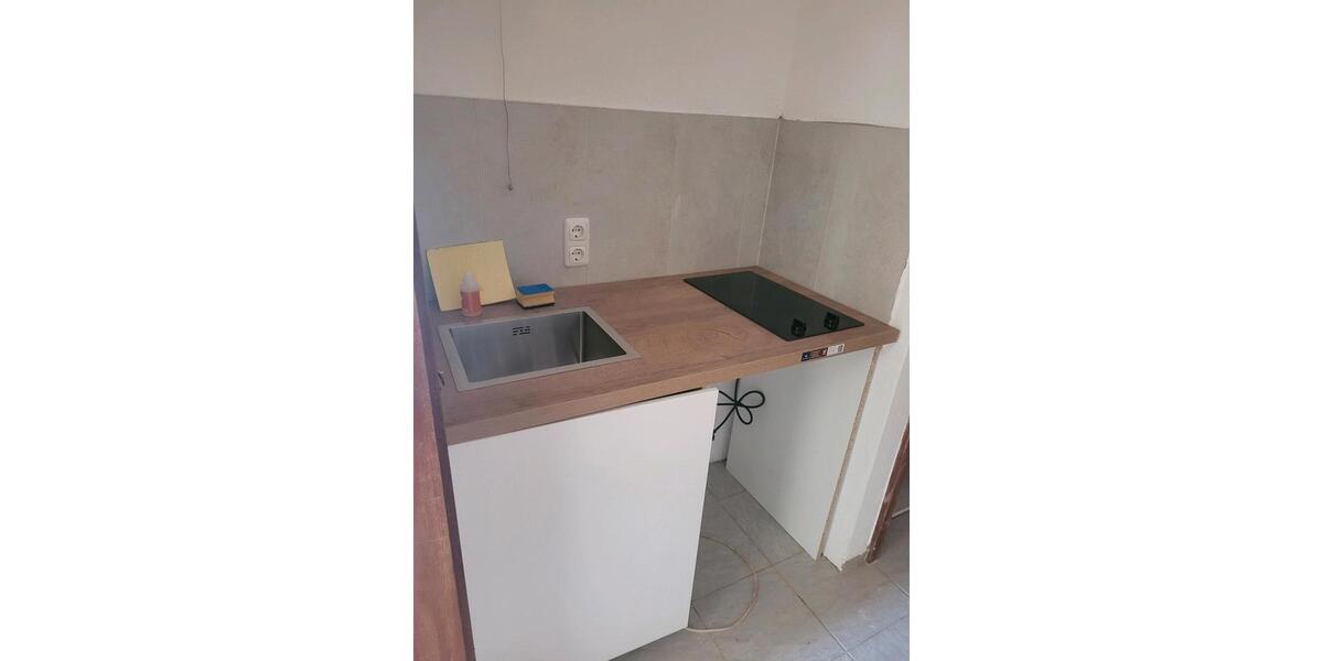 Etagenwohnung Konstanz Konstanz-Fürstenberg - 1 Zimmer, 28 m&sup2;, 610&euro; | Angebot:26645497
