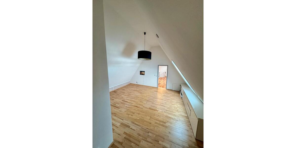 Maisonettenwohnung Wolfegg - 3.5 Zimmer, 100 m&sup2;, 1.200&euro; | Angebot:26639115