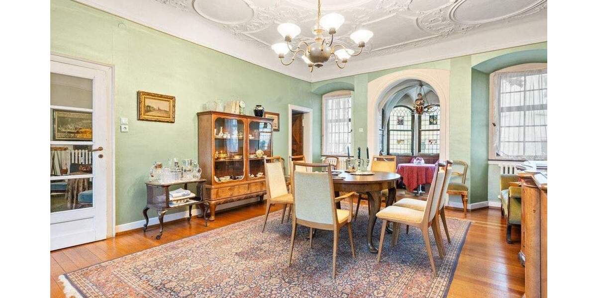 Etagenwohnung Überlingen - 1 Zimmer, 323 m&sup2;, 998.000&euro; | Angebot:25668339