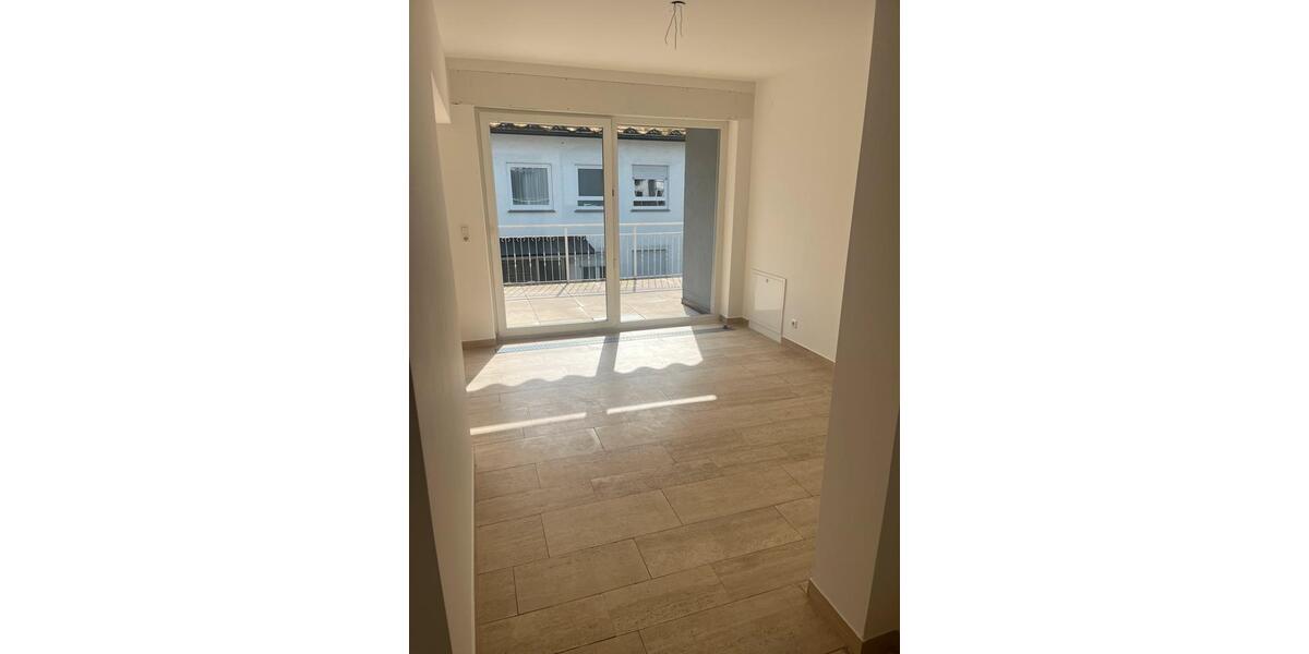 Etagenwohnung Langenargen - 3.5 Zimmer, 104 m&sup2;, 1.450&euro; | Angebot:25831214