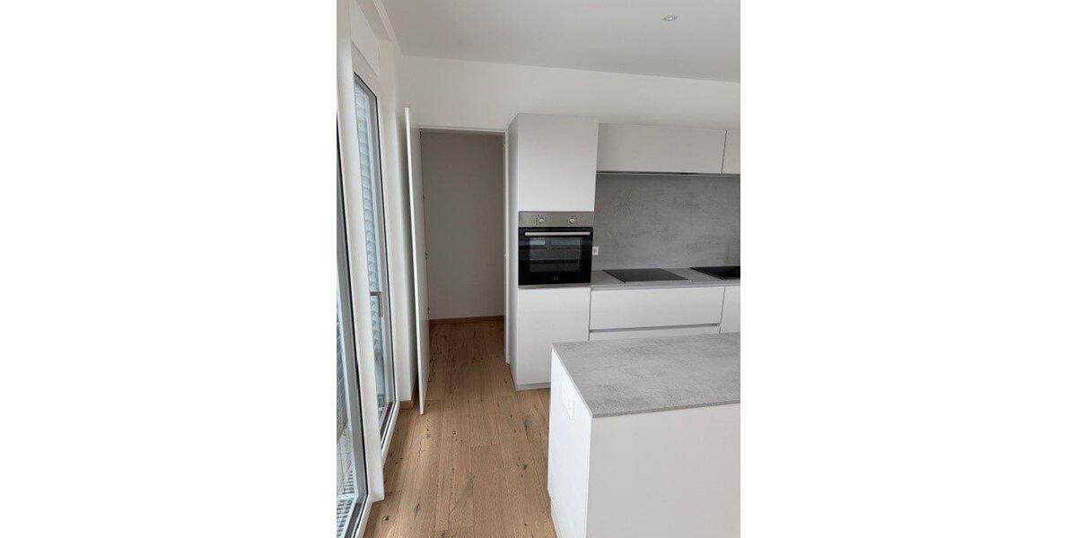 Dachgeschoßwohnung Überlingen - 3 Zimmer, 119 m&sup2;, 2.250&euro; | Angebot:26580201