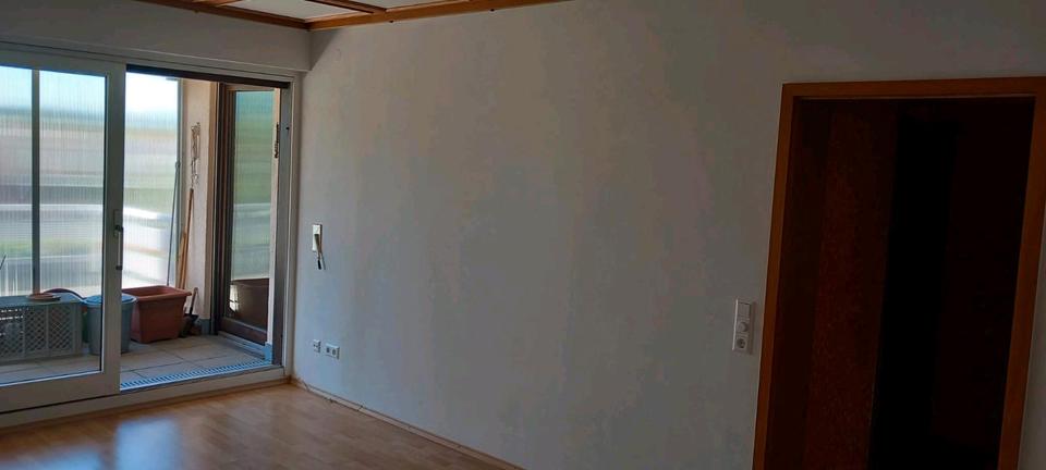 Dachgeschoßwohnung Wangen im Allgäu - 3 Zimmer, 85 m&sup2;, 278.000&euro; | Angebot:26693398