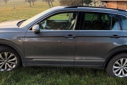 VW Tiguan 128.000 km 17.900 &euro; Fronreute 88273