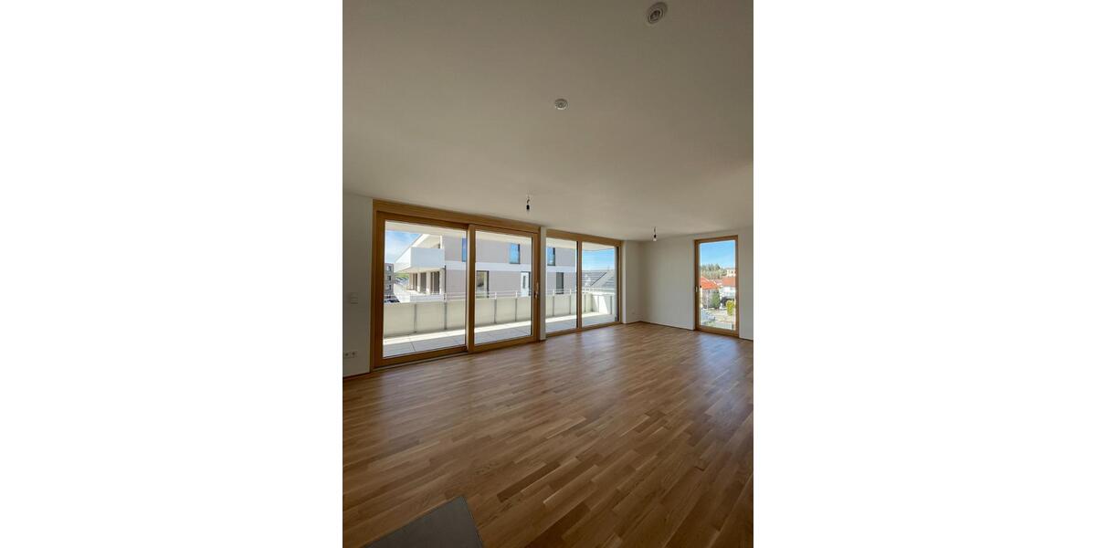 Etagenwohnung Wangen im Allgäu - 3 Zimmer, 82 m&sup2;, 977&euro; | Angebot:25044515