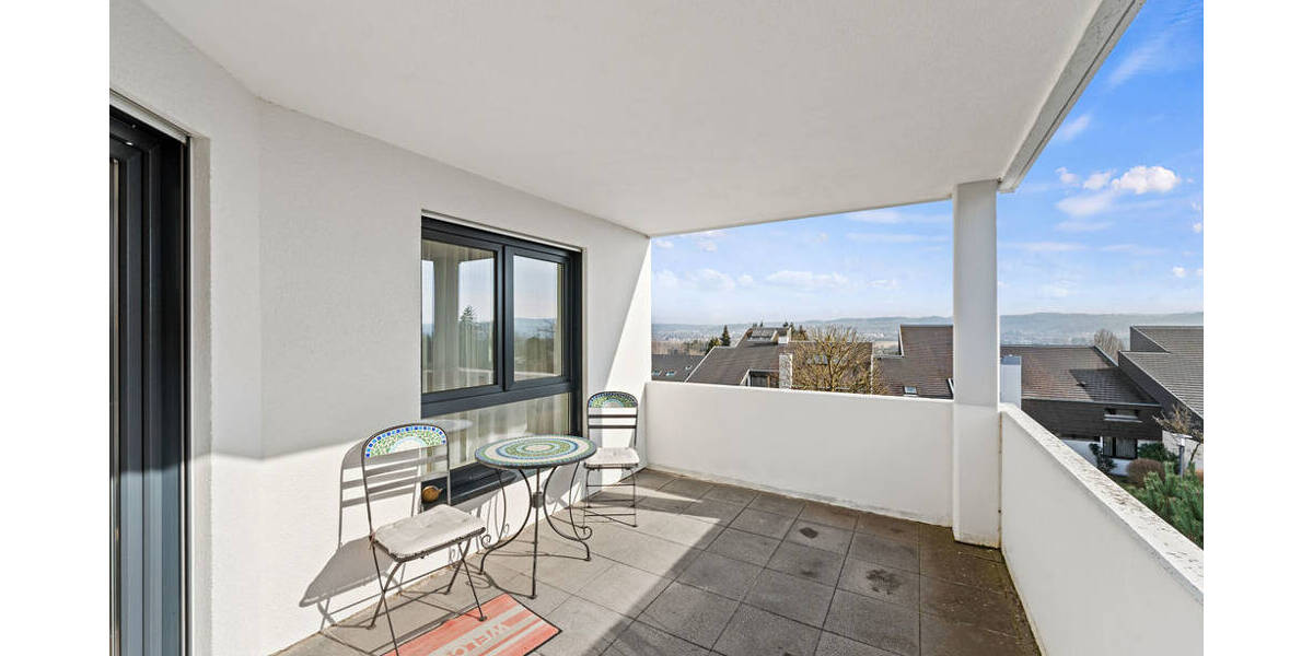 Einfamilienhaus Berg Vorberg - 7 Zimmer, 237 m&sup2;, 1.090.000&euro; | Angebot:25663671