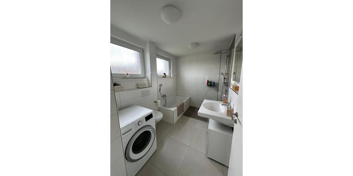 Etagenwohnung Tettnang - 3 Zimmer, 85 m&sup2;, 1.150&euro; | Angebot:25980504