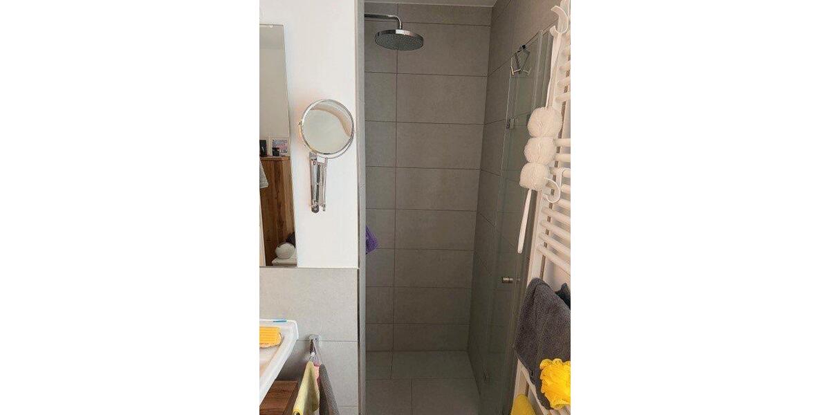 Erdgeschoßwohnung Überlingen - 3 Zimmer, 99 m&sup2;, 1.700&euro; | Angebot:26580017