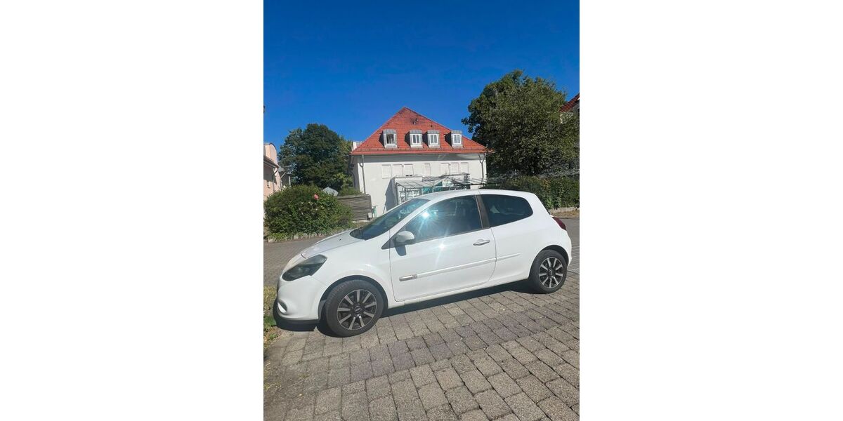 Renault Clio 141.000 km 2.400 &euro; Horgenzell 88263