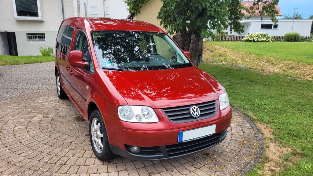VW Caddy Maxi 183.900 km 9.500 &euro; Tettnang 88069