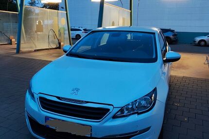 Peugeot 308 92.000 km 7.300 &euro; Ravensburg 88213