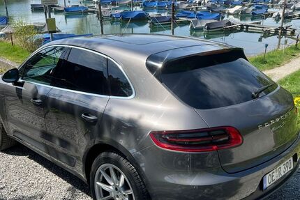 Porsche Macan 189.770 km 25.800 &euro; Stuttgart 70190