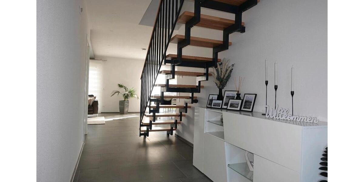 Doppelhaushälfte Ravensburg Galgenhalde - 6 Zimmer, 151 m&sup2;, 799.000&euro; | Angebot:25942249