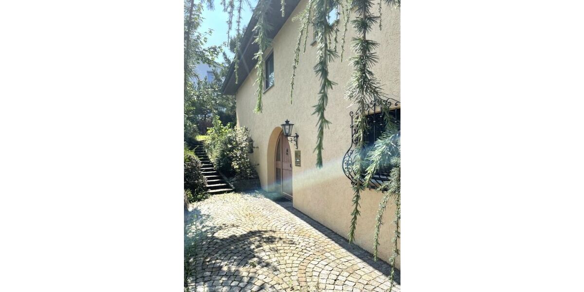 Provisionsfrei* Einfamilienhaus mit Einliegerwohnung. Auch interessant für Bauträger und Investoren. - Einfamilienhaus Baienfurt Knechtenhaus | Angebot:26305416