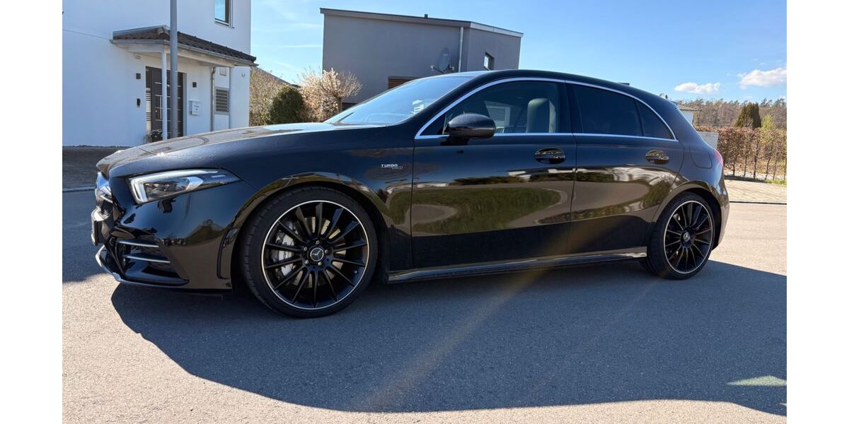 Mercedes-Benz A 35 AMG 68.660 km 30.999 &euro; Meckenbeuren 88074