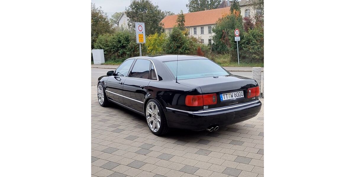Audi A8 145.500 km 17.000 &euro; Uhldingen Mühlhofen 88690