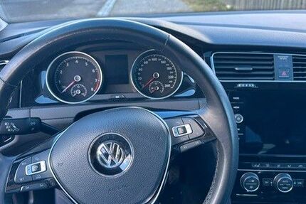 VW Golf 112.000 km 13.900 &euro; Wasserburg (Bodensee) 88142