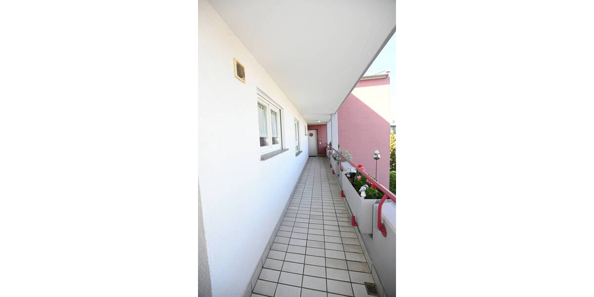 Etagenwohnung Friedrichshafen Bunkhofen - 3 Zimmer, 89 m&sup2;, 399.000&euro; | Angebot:26683201