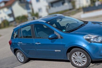 Renault Clio 220.000 km 3.899 &euro; Markdorf 88677