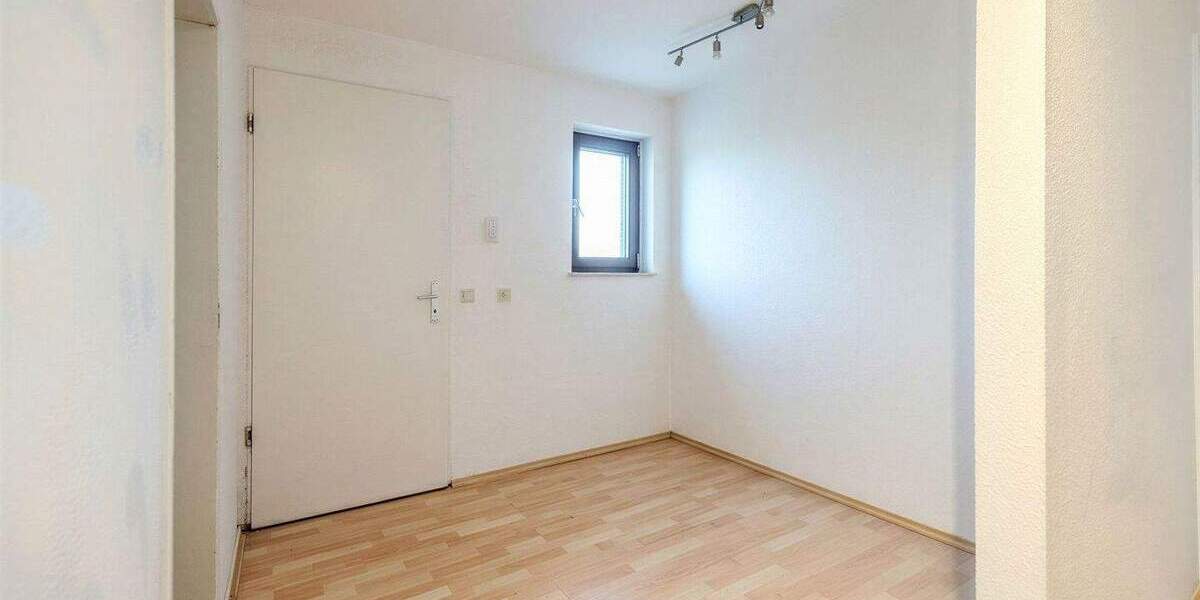 Etagenwohnung Überlingen - 3 Zimmer, 82 m&sup2;, 329.000&euro; | Angebot:25690681