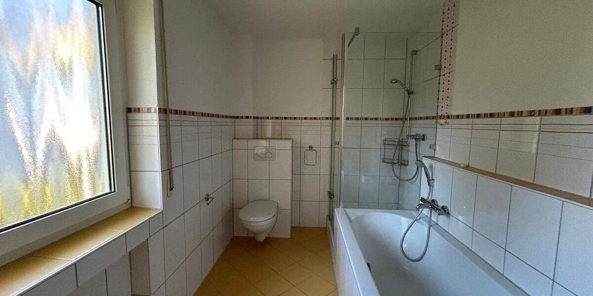 Doppelhaushälfte Konstanz Litzelstetten - 9 Zimmer, 215 m&sup2;, 885.000&euro; | Angebot:25695984