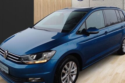 VW Touran 103.850 km 15.990 &euro; Friedrichshafen 88046