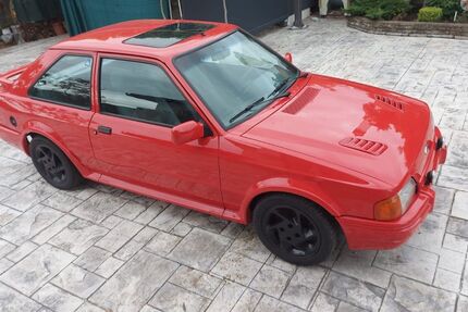 Ford Escort 150.000 km 22.999 &euro; Bergatreute 88368