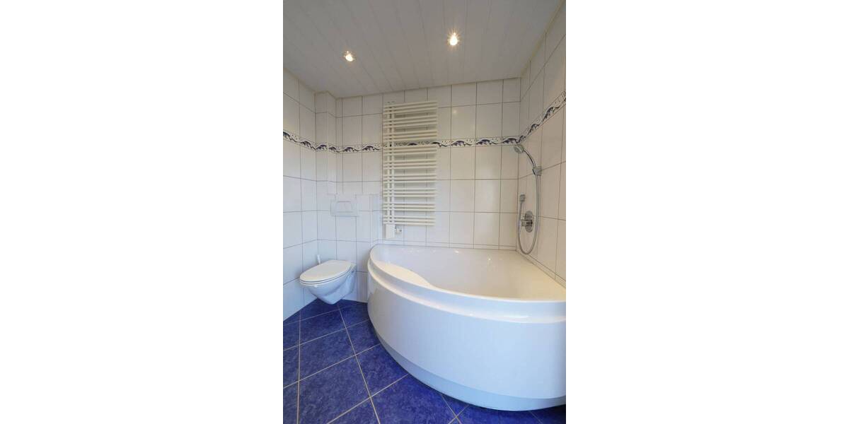 Einfamilienhaus Friedrichshafen Allmannsweiler - 7 Zimmer, 156 m&sup2;, 699.000&euro; | Angebot:25742456