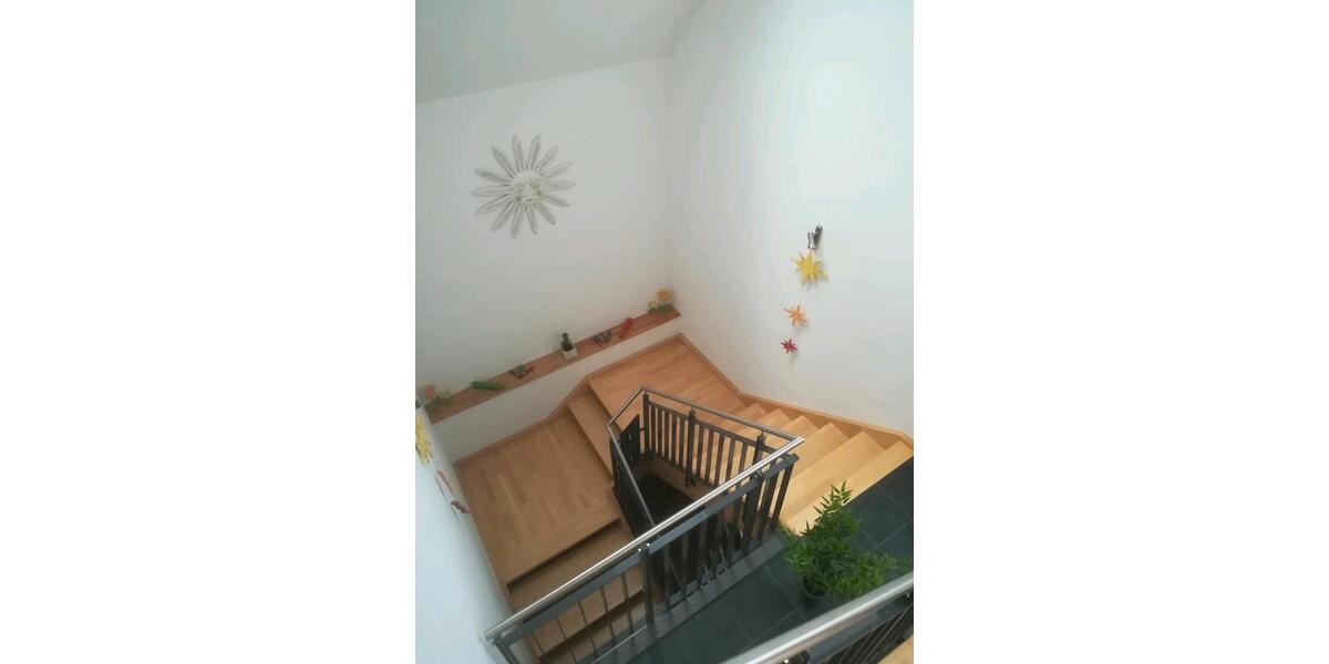 Maisonettenwohnung Salem - 3 Zimmer, 125 m&sup2;, 1.900&euro; | Angebot:26038473