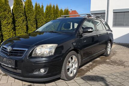 Toyota Avensis 181.800 km 2.700 &euro; Baindt 88255
