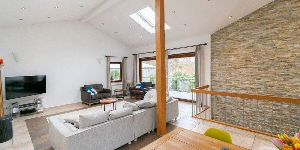 Einfamilienhaus Tettnang - 8 Zimmer, 270 m&sup2;, 2.600&euro; | Angebot:26594751