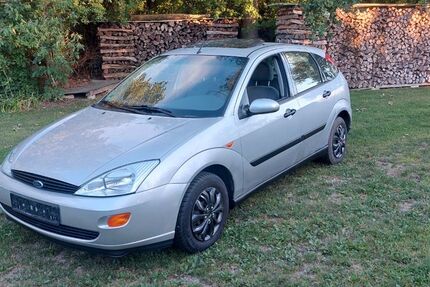 Ford Focus 150.000 km 1.695 &euro; Bergatreute 88368