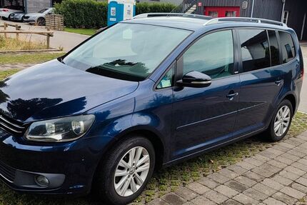 VW Touran 211.300 km 5.250 &euro; Meckenbeuren 88074