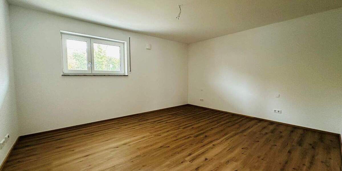 Etagenwohnung Ravensburg Innenstadt - 3 Zimmer, 105 m&sup2;, 1.490&euro; | Angebot:25836639