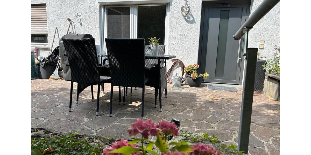 Etagenwohnung Fronreute - 2.5 Zimmer, 83 m&sup2;, 285.000&euro; | Angebot:26040529