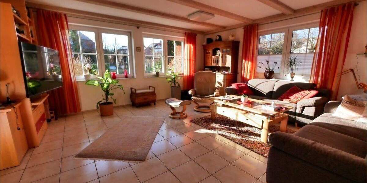 Einfamilienhaus Wolpertswende Mochenwangen - 6 Zimmer, 193 m&sup2;, 695.000&euro; | Angebot:25747080