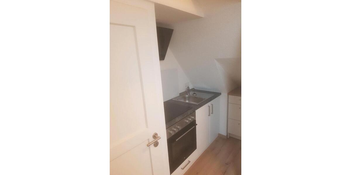 Dachgeschoßwohnung Friedrichshafen - 1 Zimmer, 40 m&sup2;, 770&euro; | Angebot:26644320
