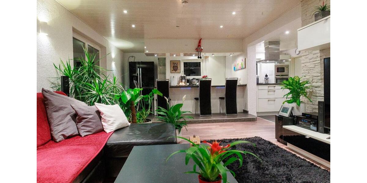 Einfamilienhaus Deggenhausertal - 9 Zimmer, 230 m&sup2;, 749.000&euro; | Angebot:25838542