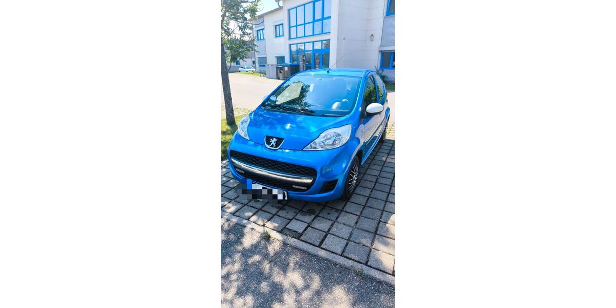 Peugeot 107 152.000 km 2.690 &euro; Ravensburg 88214