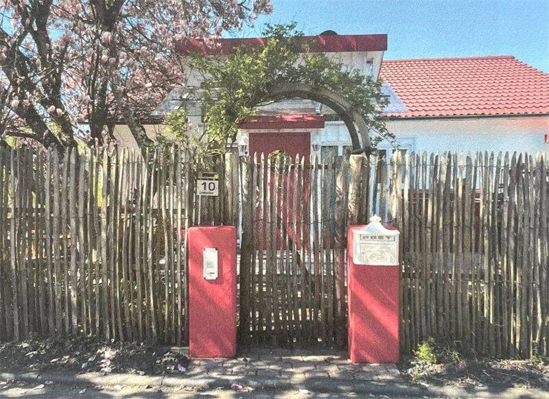 Einfamilienhaus Salem Mittelstenweiler - 8 Zimmer, 151 m&sup2;, 490.000&euro; | Angebot:26036985