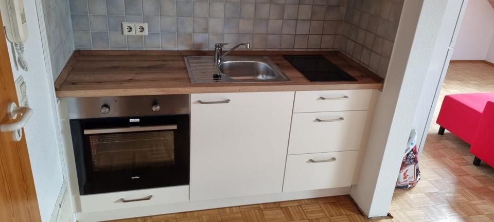 Dachgeschoßwohnung Konstanz - 1 Zimmer, 30 m&sup2;, 195.000&euro; | Angebot:25874185