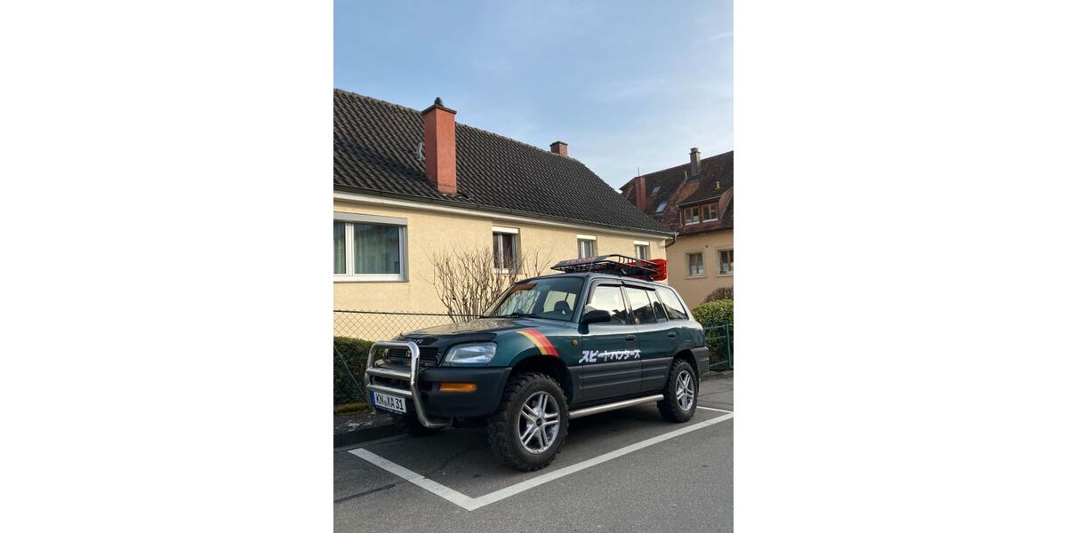 Toyota RAV 4 199.999 km 8.000 &euro; Konstanz 78464