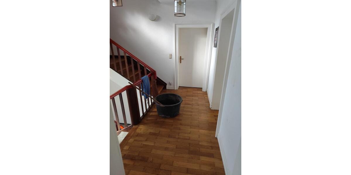 Mehrfamilienhaus, Wohnhaus Überlingen - 14 Zimmer, 326 m&sup2;, 299.000&euro; | Angebot:25219742