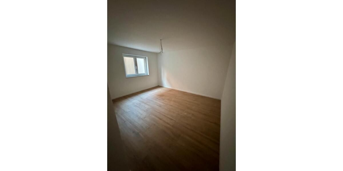 Etagenwohnung Lindau (Bodensee) - 3 Zimmer, 81 m&sup2;, 1.049&euro; | Angebot:25793620