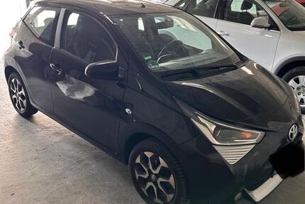 Toyota Aygo (X) 19.800 km 12.999 &euro; Weingarten 88250