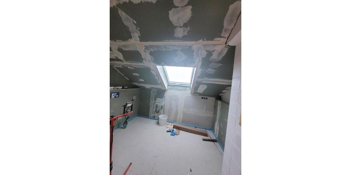 Dachgeschoßwohnung Frickingen - 4 Zimmer, 88 m&sup2;, 1.300&euro; | Angebot:24431604