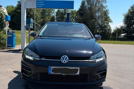 VW Golf 49.000 km 18.300 &euro; Vogt 88267