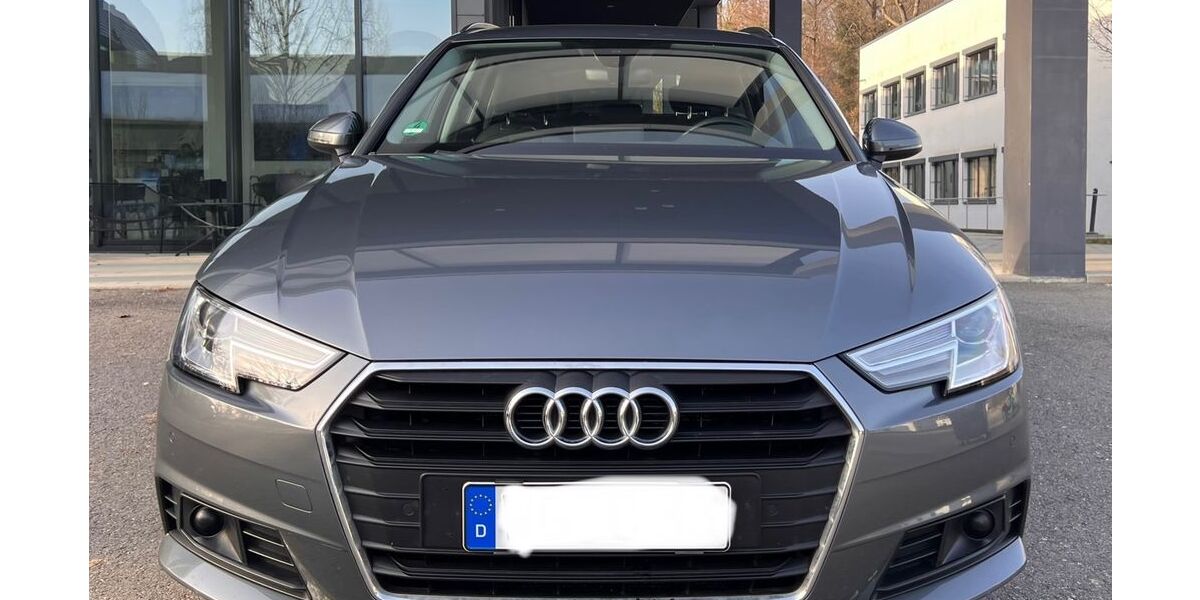 Audi A4 159.500 km 15.000 &euro; Friedrichshafen 88045