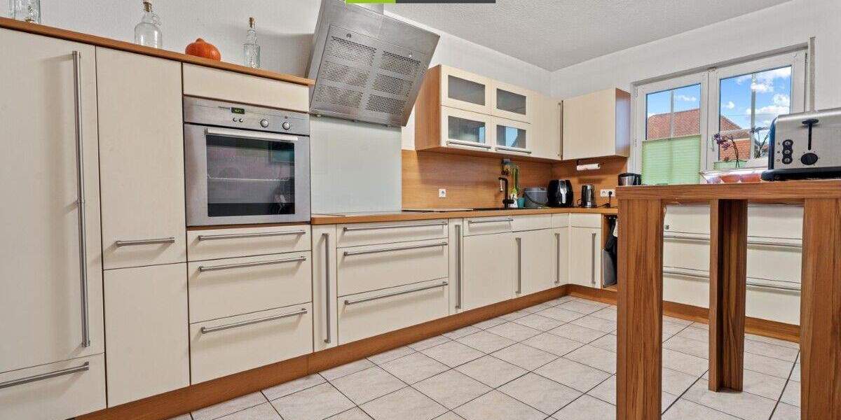 Mehrfamilienhaus, Wohnhaus Ebenweiler - 9 Zimmer, 218 m&sup2;, 429.000&euro; | Angebot:25776460