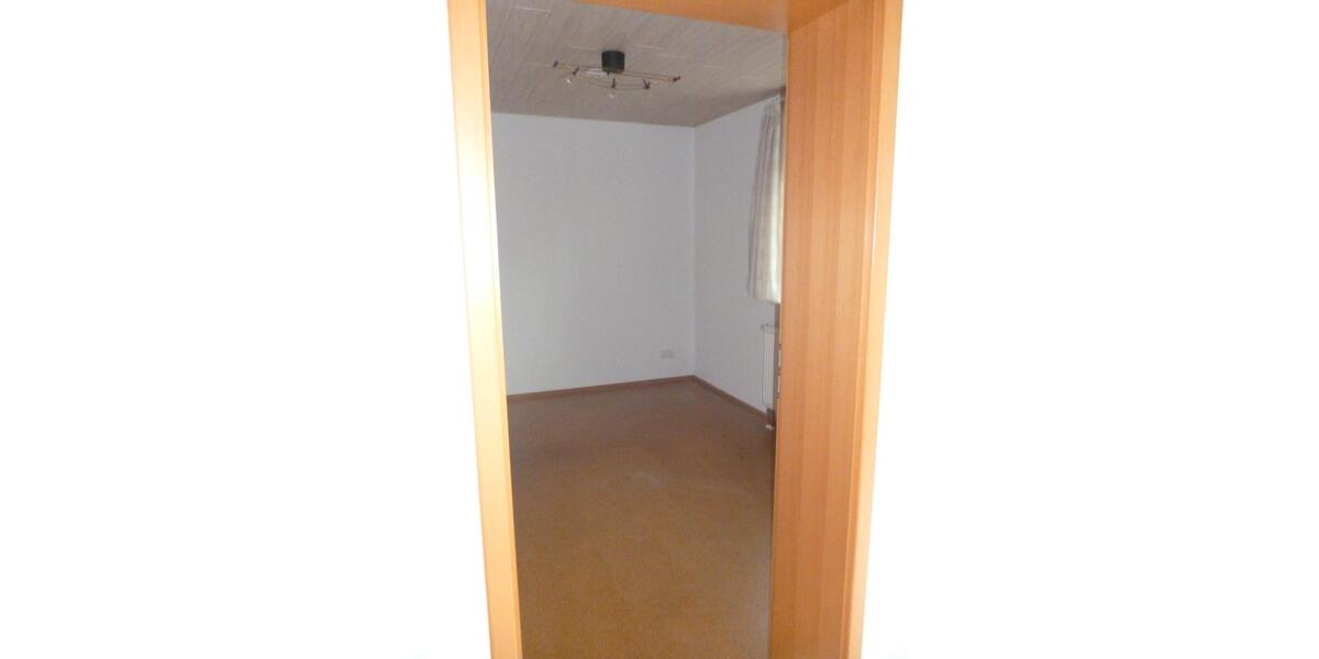 Erdgeschoßwohnung Überlingen - 3 Zimmer, 94 m&sup2;, 1.000&euro; | Angebot:25976178