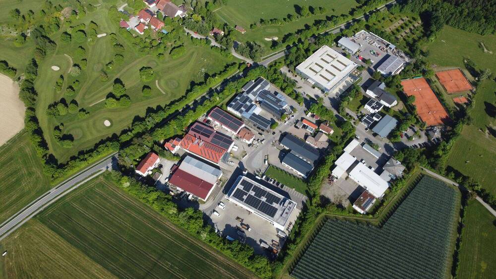 Mehrfamilienhaus, Wohnhaus Ravensburg Schmalegg - 9 Zimmer, 333 m&sup2;, 650.000&euro; | Angebot:26218019